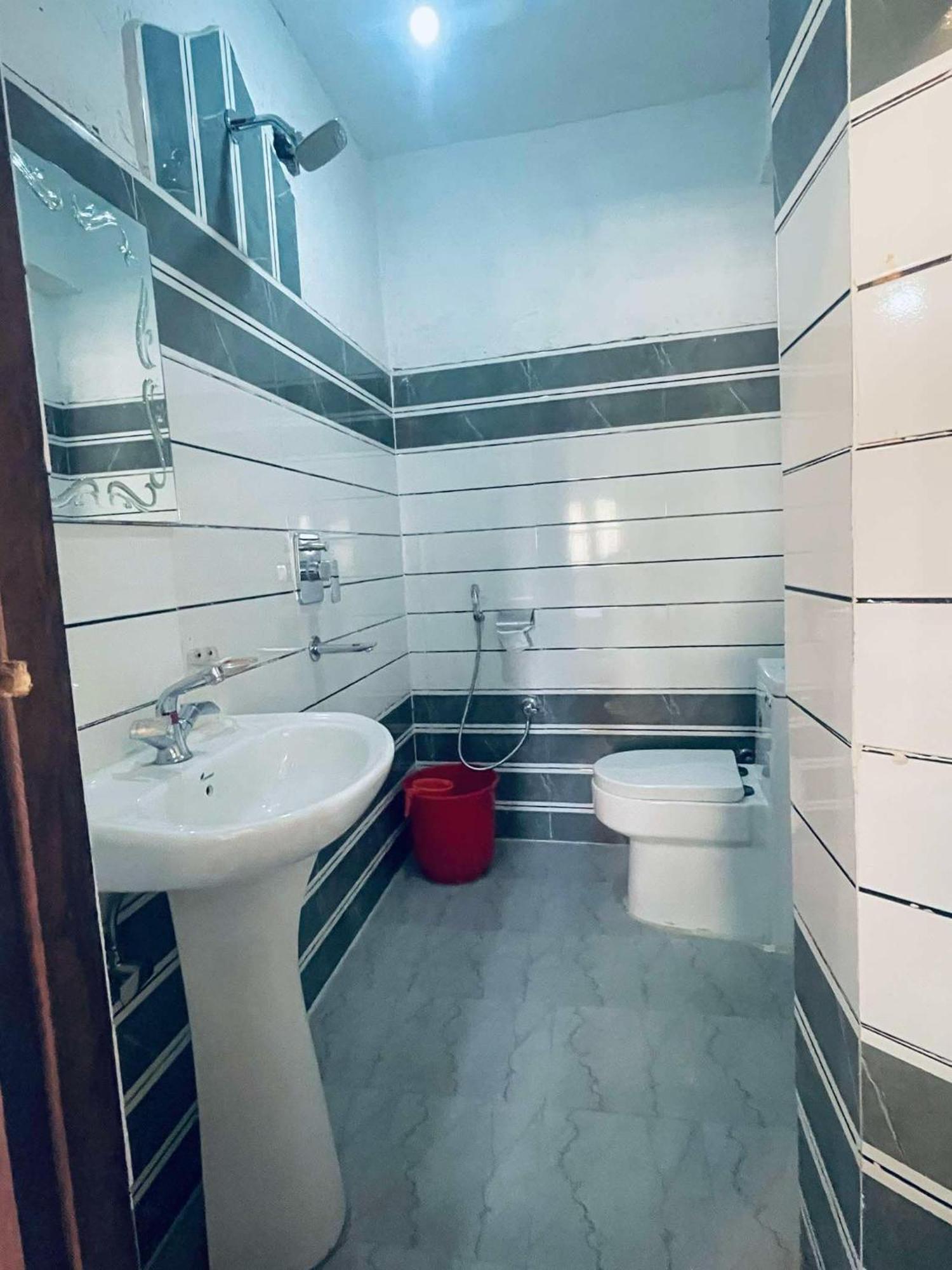 Pasne Aajako Hotel 班迪普尔 外观 照片